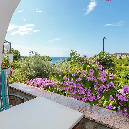 Delfin Apartment Krk Town