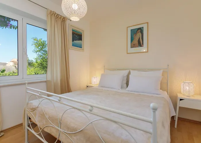 Apartament Delfin Krk Town